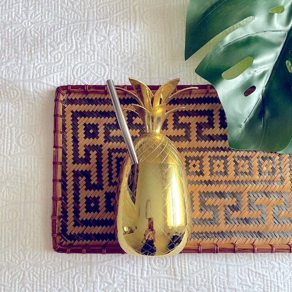 Pineapple Cup with lid! - Picture 2 of 8